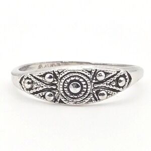 Vintage Avon Antiqued Silver Tone Ring Dainty Ornate Filigree Band‎ Size 7.5